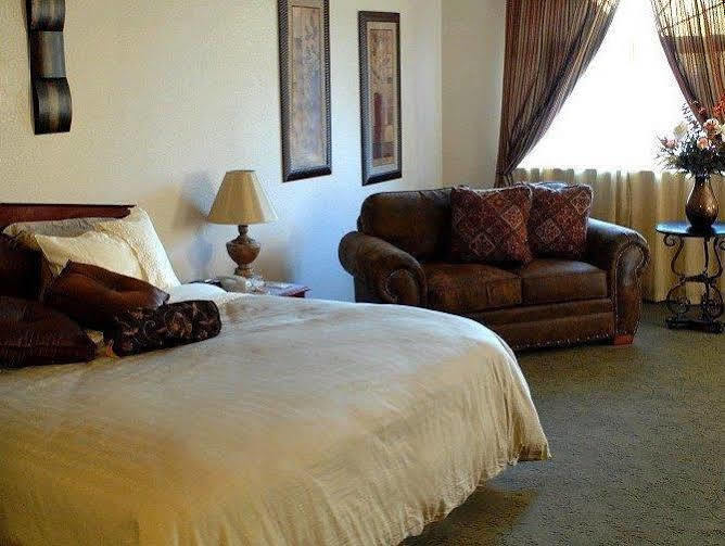 Surestay Plus By Best Western ادمون المظهر الخارجي الصورة